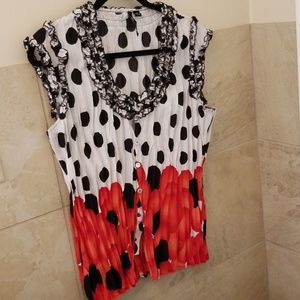 Milano sleeveless blouse